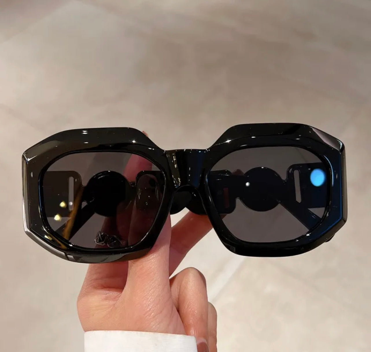 Black Big Frame Oval Shape Unisex Retro Fashion Sunglasses
